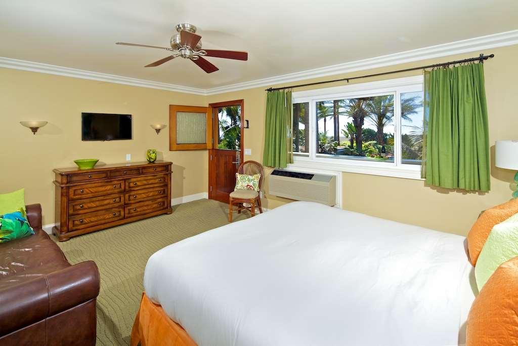 Ocean Palms Beach Resort 칼스배드 객실 사진